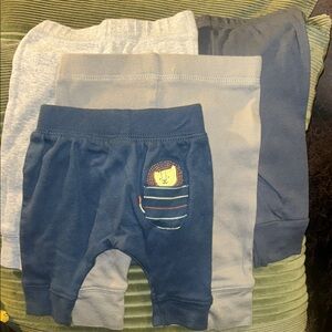 Baby Pants Set with Bear Design